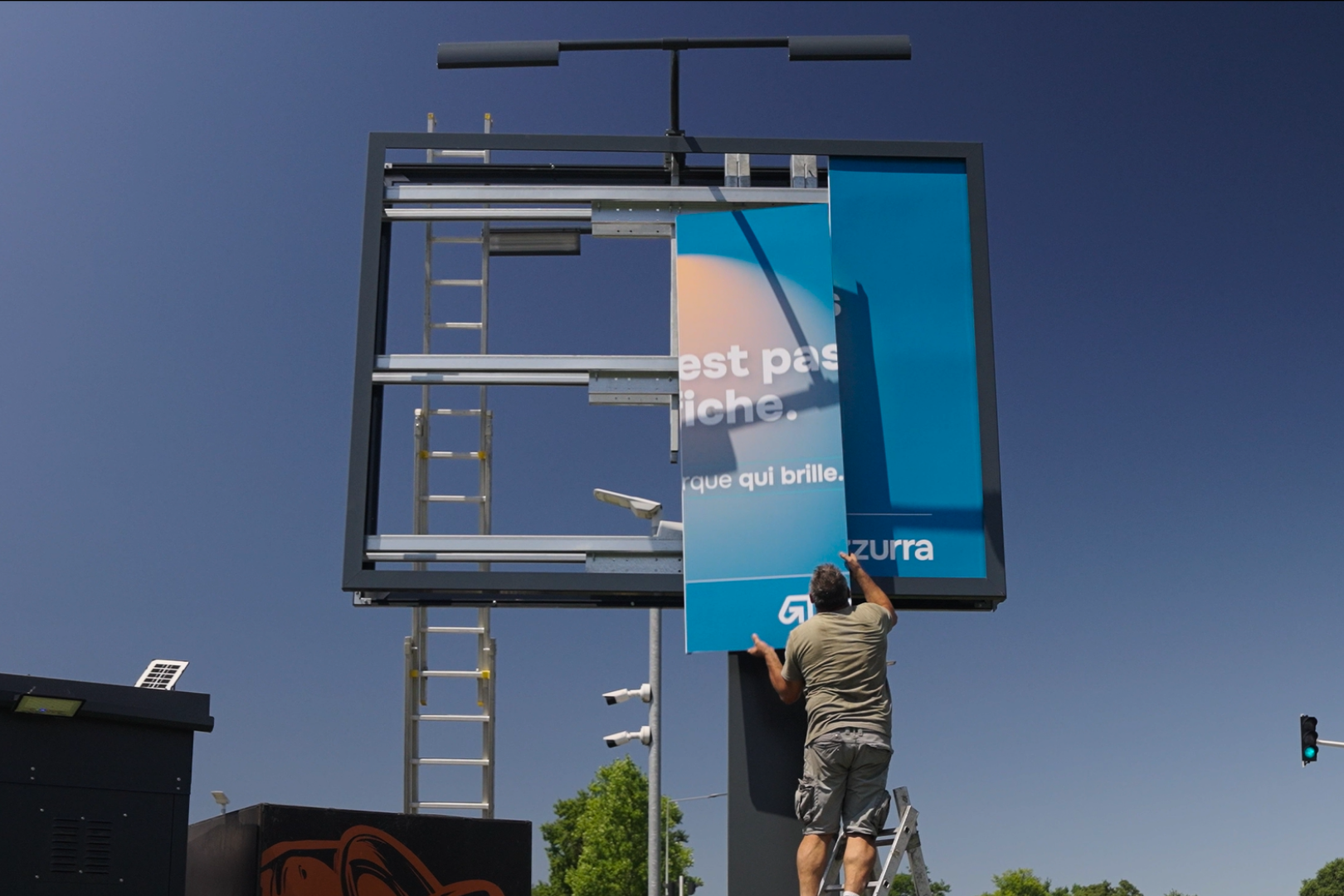Azzurra Publicité votre partenaire en visibilité stratégique